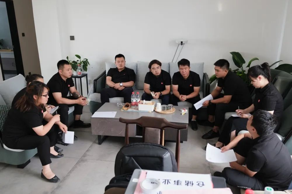 心相融·创未来丨尊龙凯时人生就是博物流2022年中总结会议