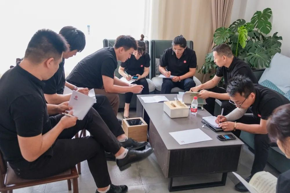 心相融·创未来丨尊龙凯时人生就是博物流2022年中总结会议