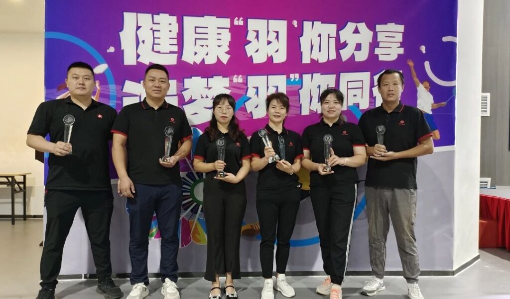 健康“羽”你分享,追梦“羽”你同行——尊龙凯时人生就是博物流第三届“智慧杯”羽毛球比赛