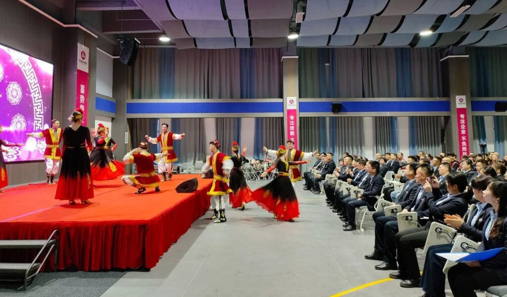 尊龙凯时人生就是博物流2023年度表彰大会