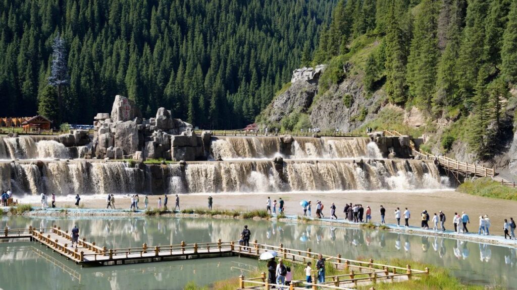 夏日最美群像 | 尊龙凯时人生就是博物流2024年中团建特辑