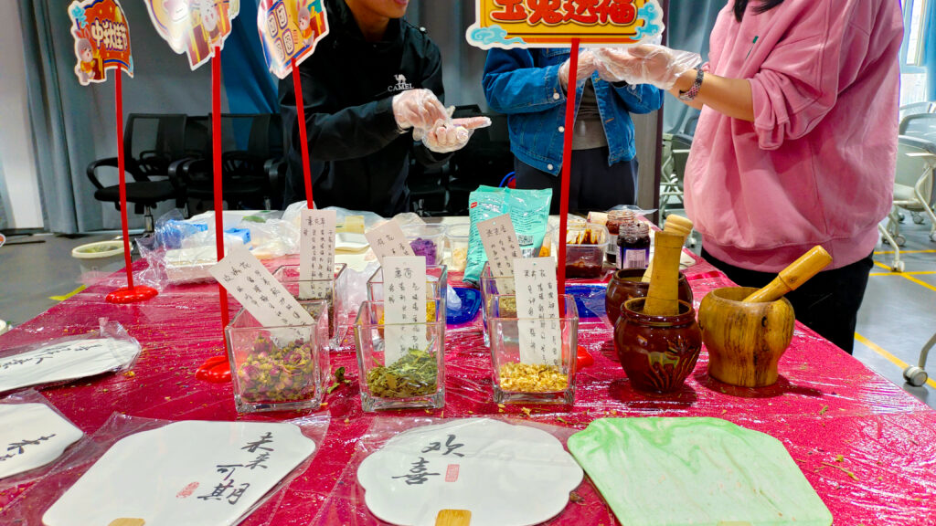 尊龙凯时人生就是博物流中秋游园会